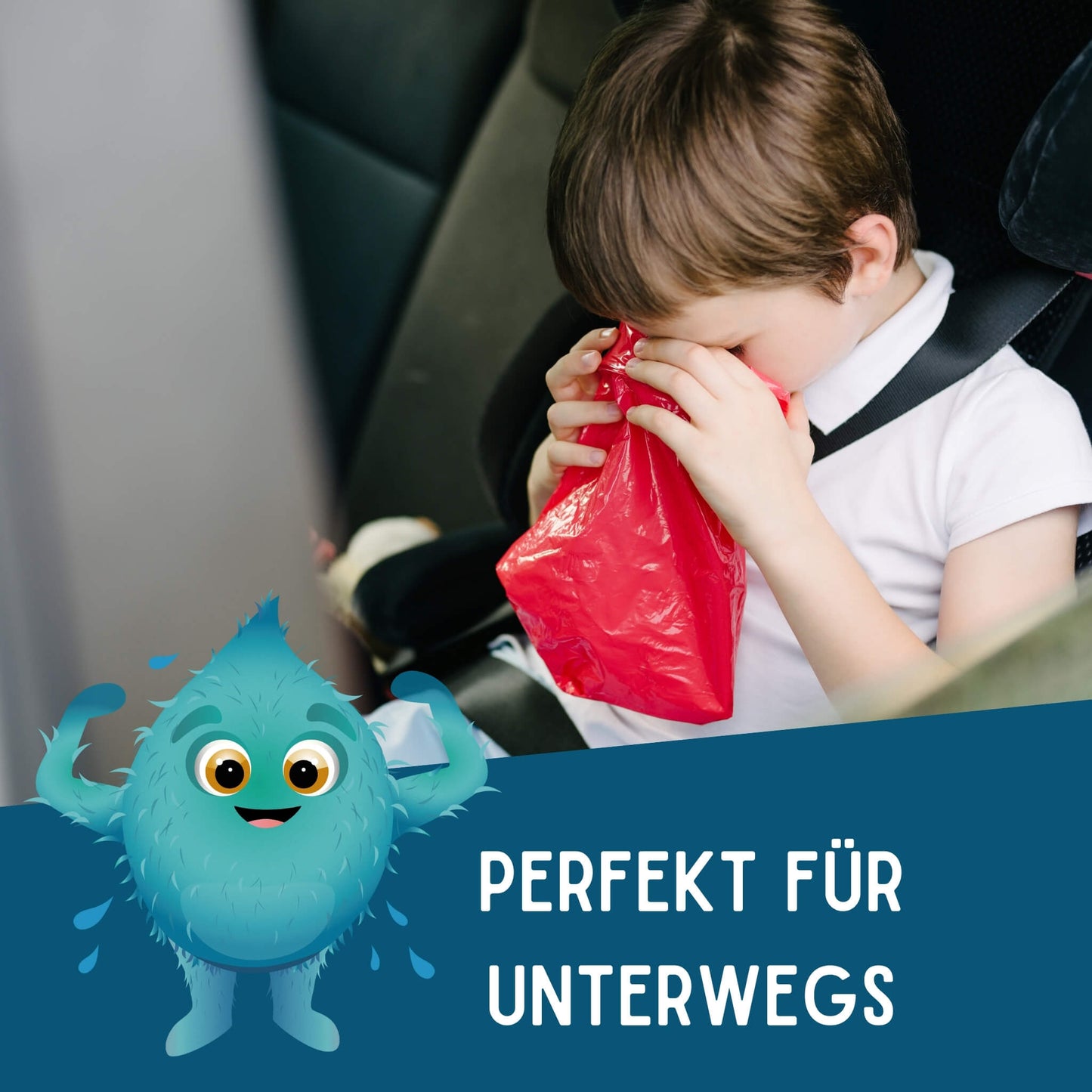 Kind das im Auto sitzt und sich in eine Tüte übergibt. Im Vordergrund steht das Monster Gerol