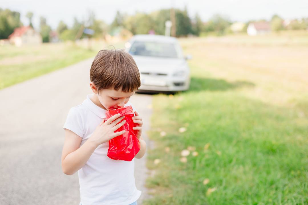 Durchfall, Erbrechen und Reiseübelkeit bei Kindern: Tipps für Eltern